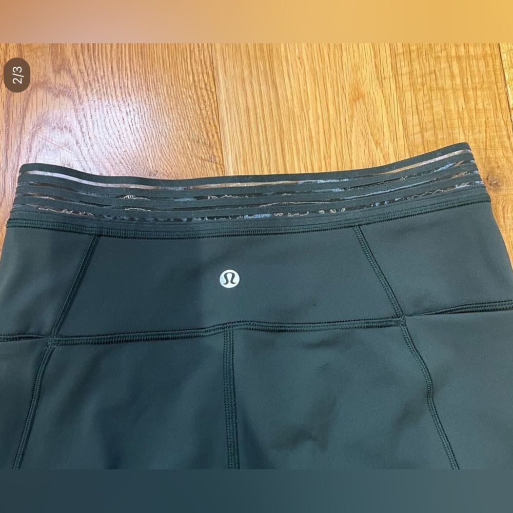 Green lululemon leggings with mesh detailing